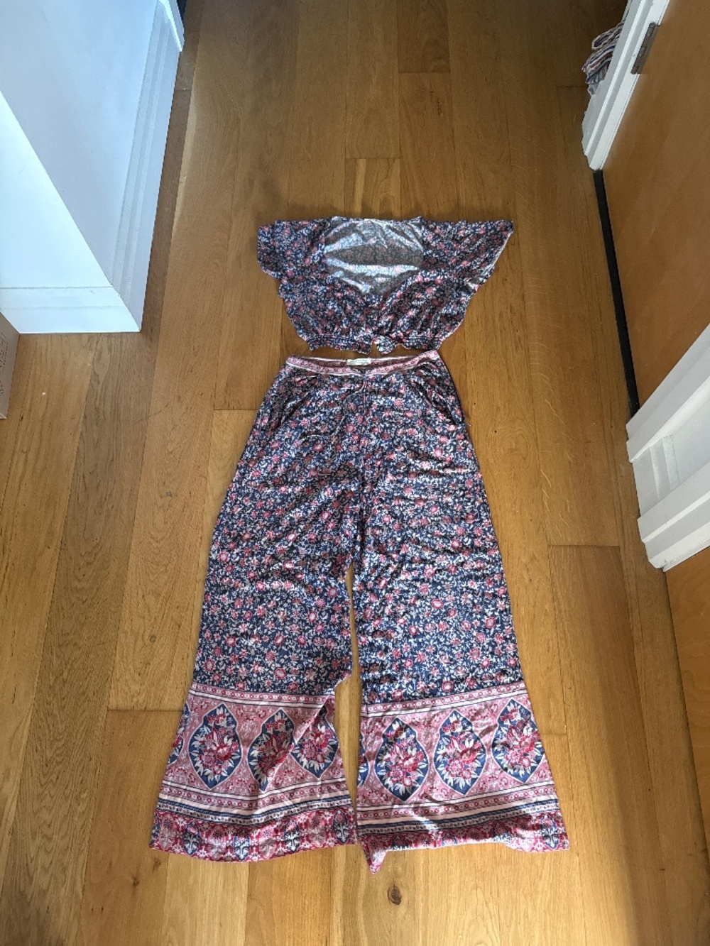 Spell jasmine set